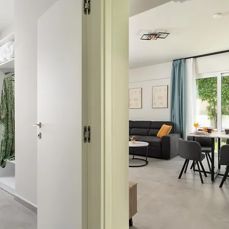 Duo Celine Garden Lejlighed Kremastí